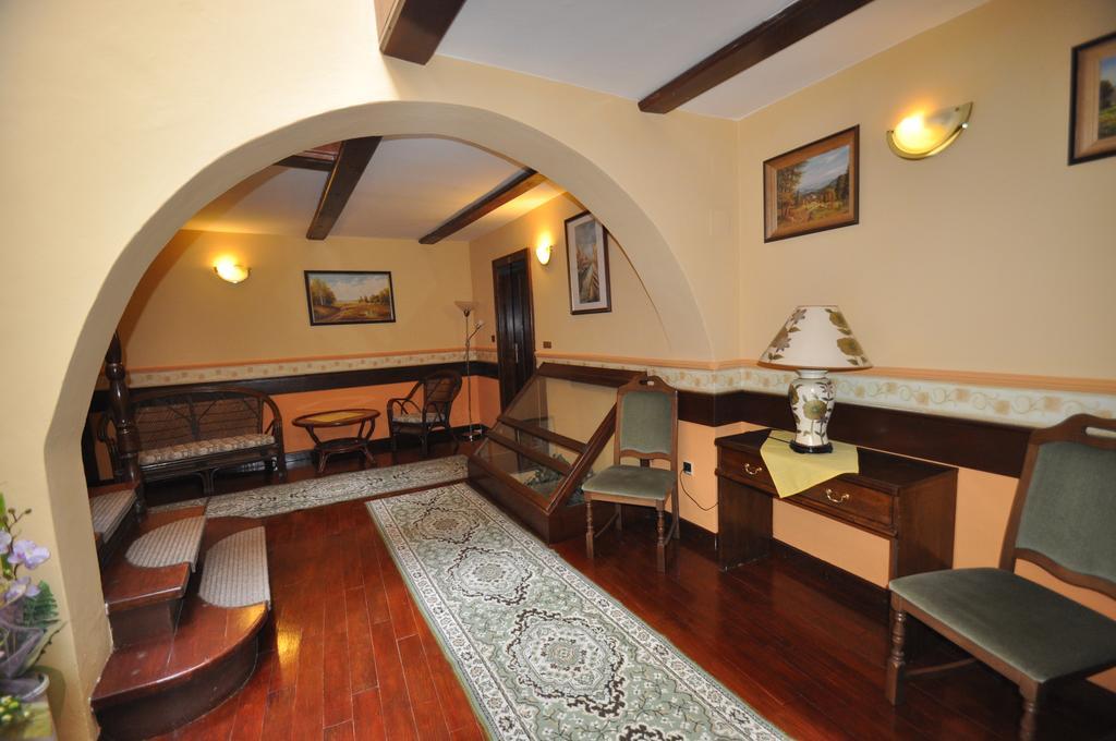 Garni -Hotel Barbakan Levoča Exterior foto