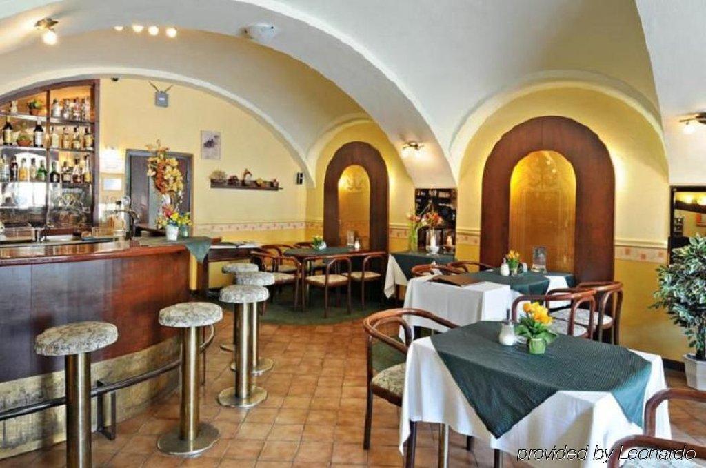 Garni -Hotel Barbakan Levoča Restaurante foto